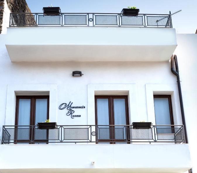 Catania Rooms *
