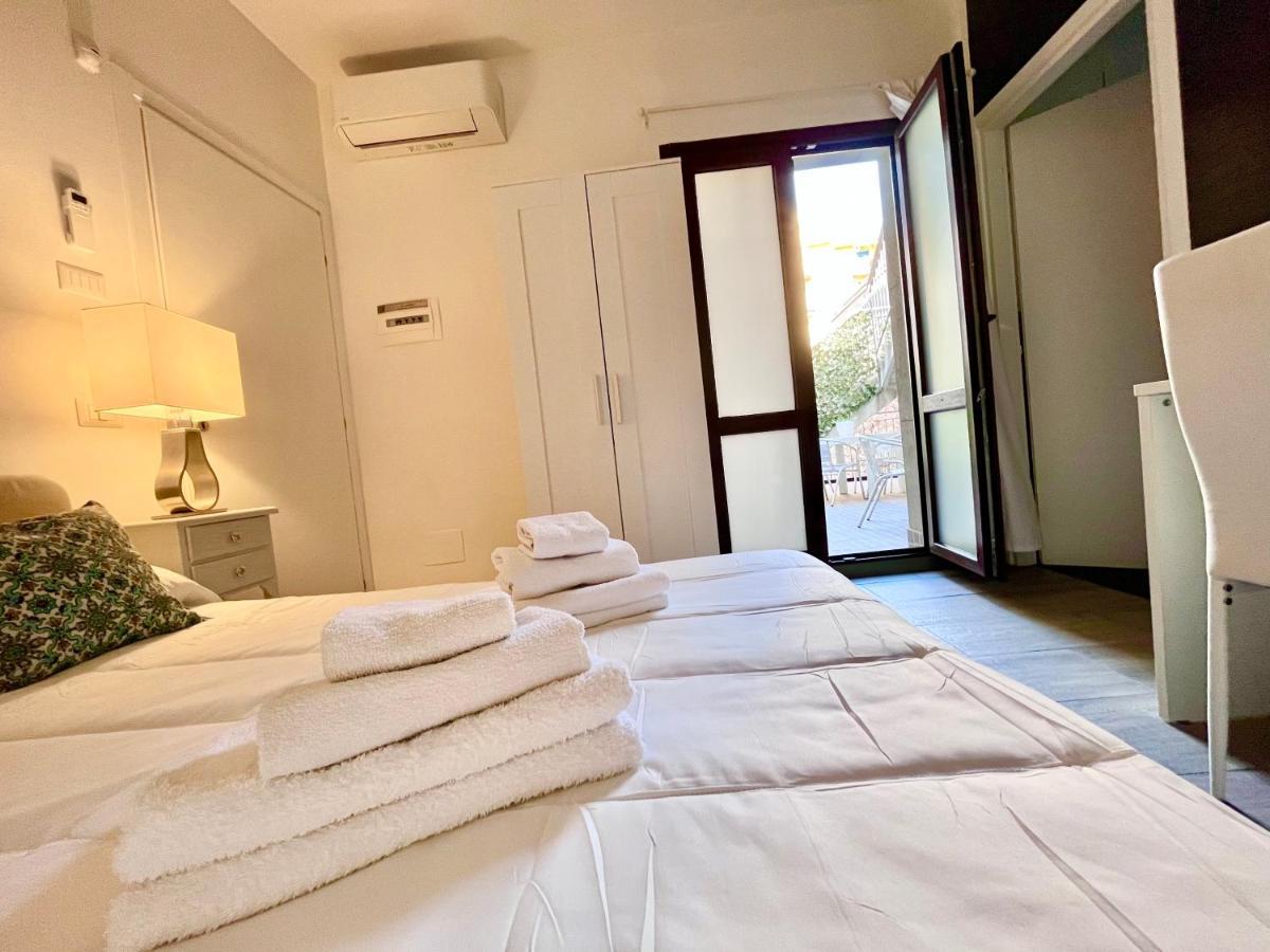 Catania Rooms *